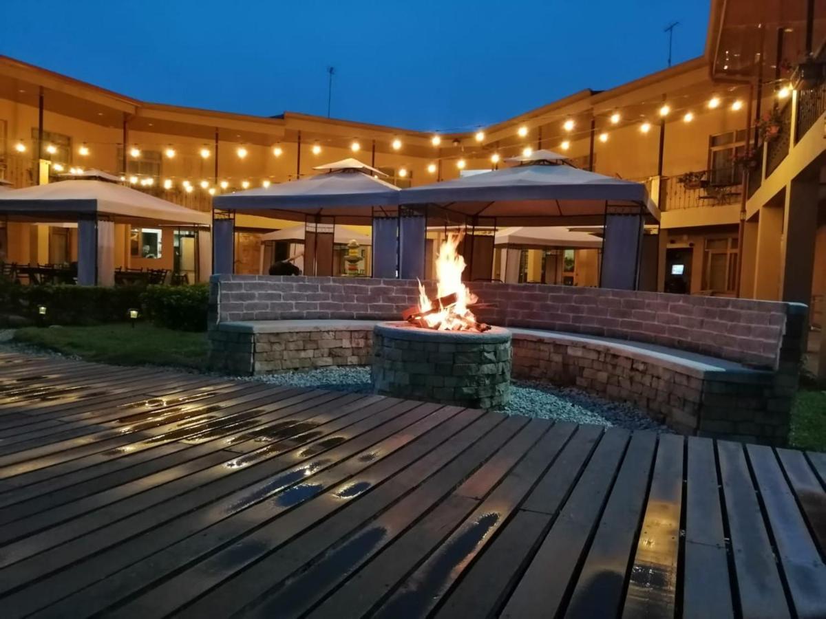 Paraiso Orocay Lodge Bagian luar foto