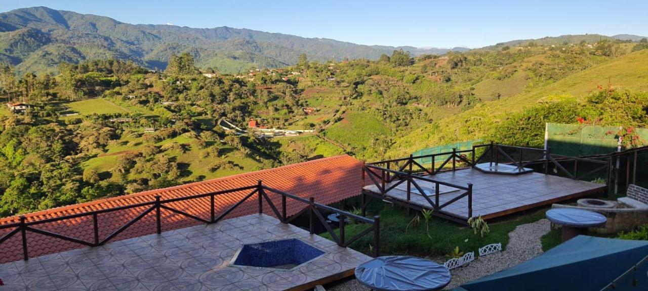 Paraiso Orocay Lodge Bagian luar foto