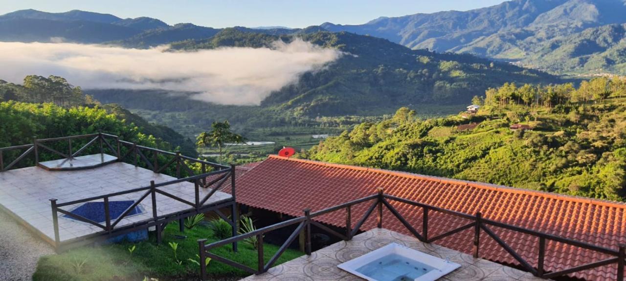 Paraiso Orocay Lodge Bagian luar foto