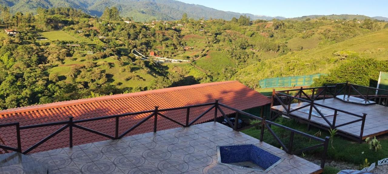 Paraiso Orocay Lodge Bagian luar foto