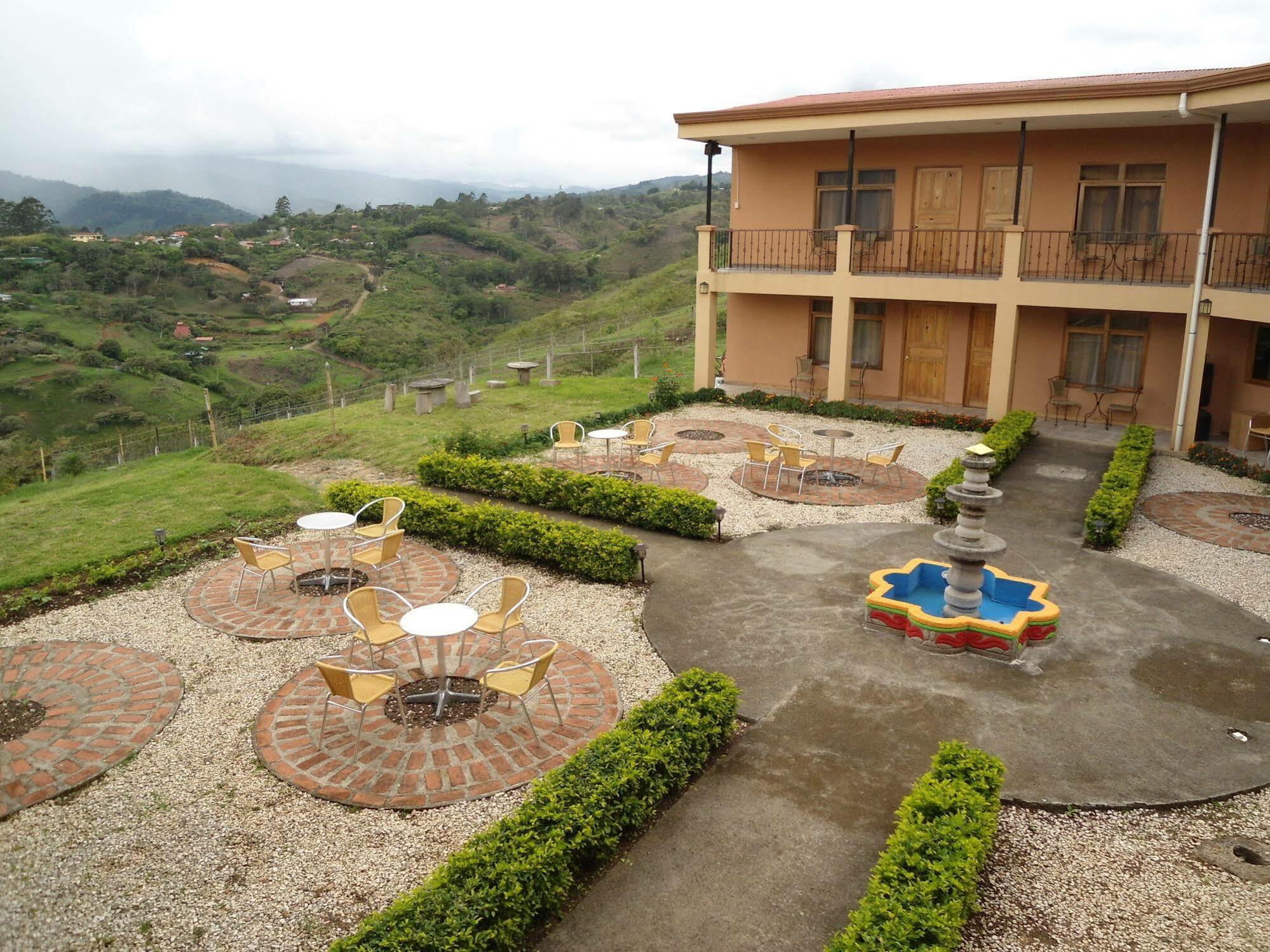 Paraiso Orocay Lodge Bagian luar foto
